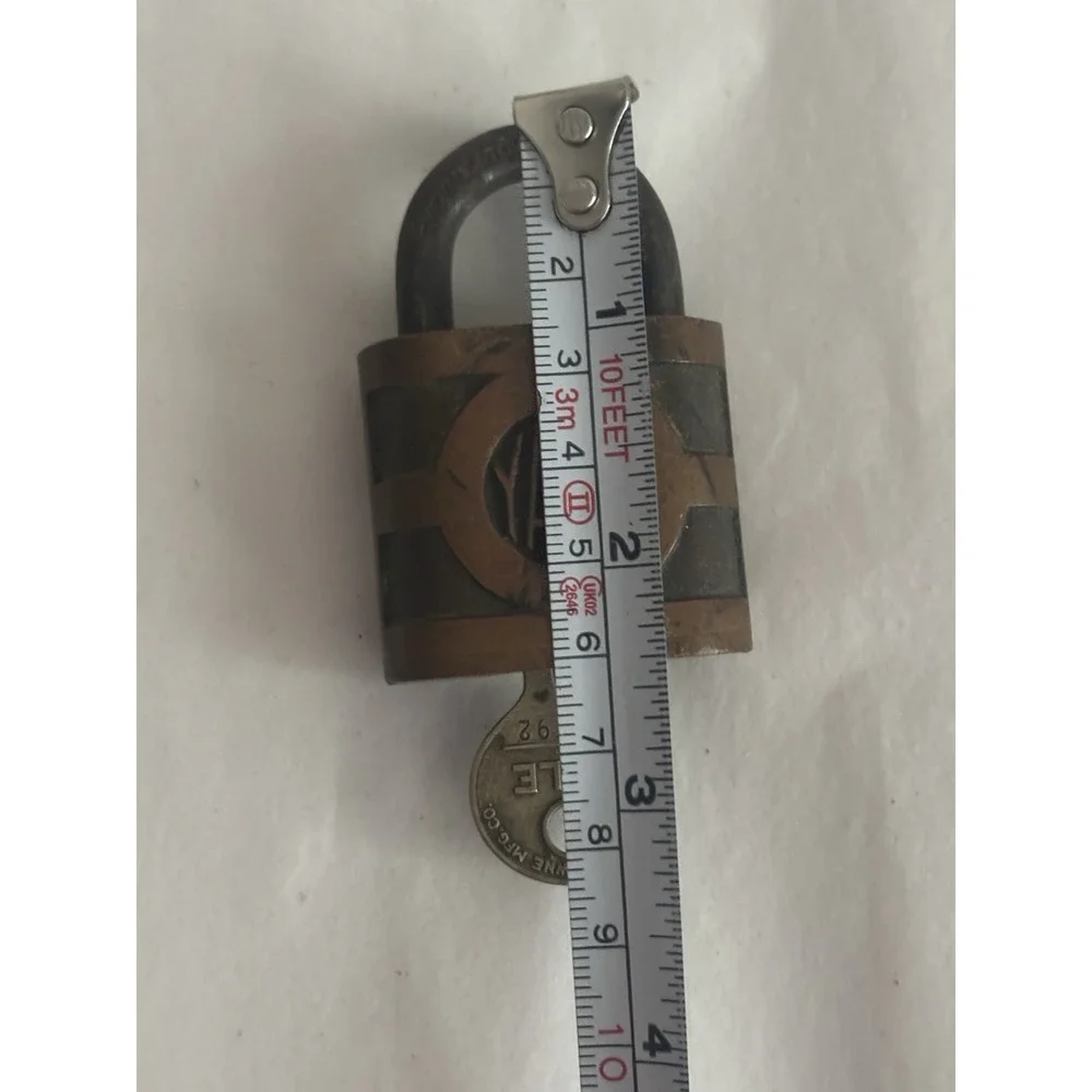YALE Padlock With Original Key Works Vintage Brass Lock USA 2.5